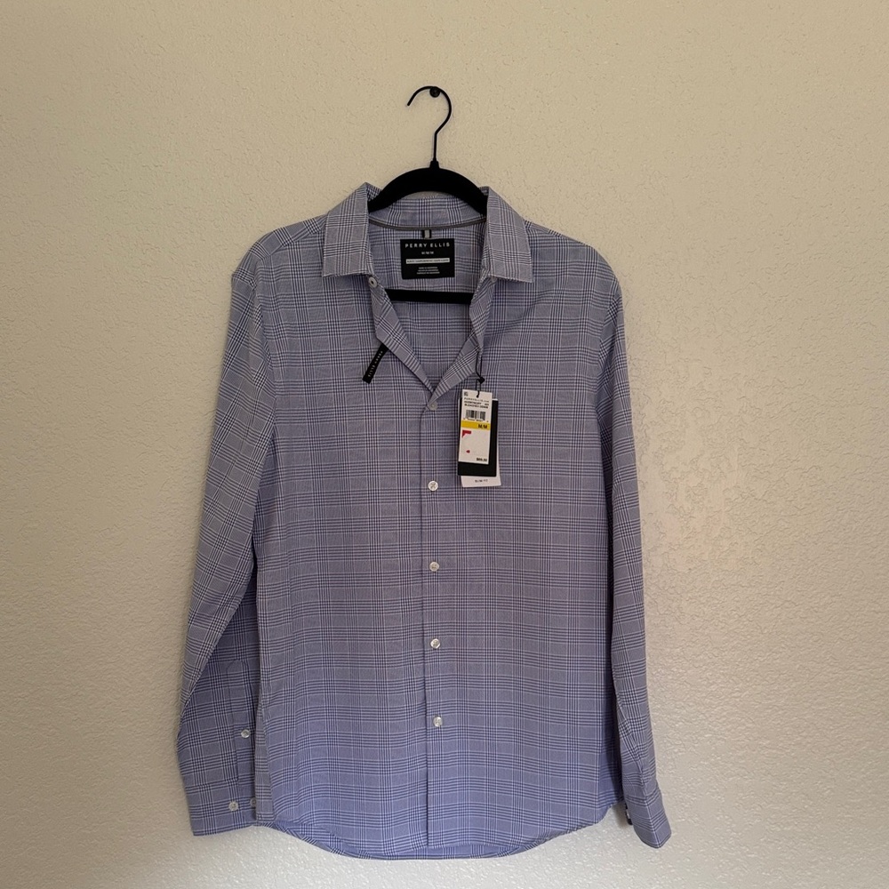 Perry Ellis Men's Light Blue Patterned Dress Shirt